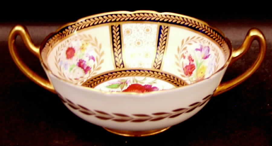 8902 (Scalloped) Footed Cream Soup Bowl by Paragon-1