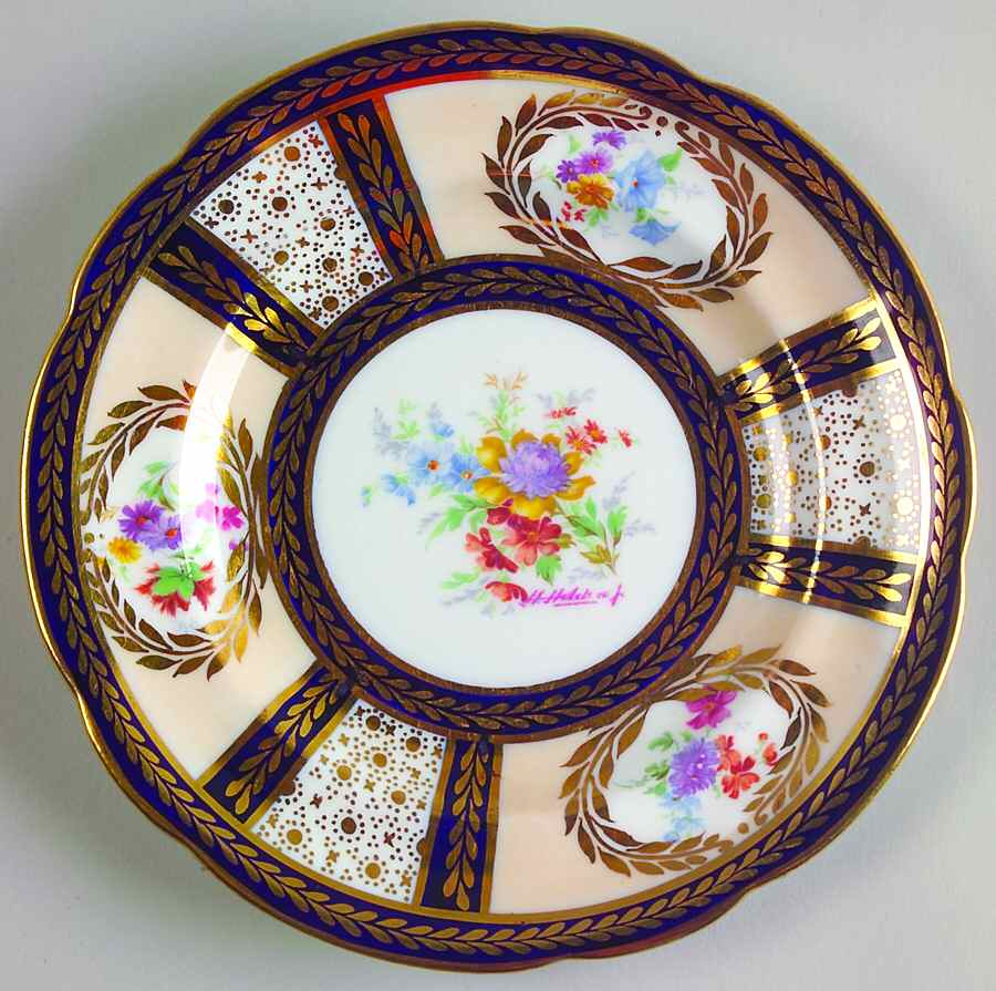 8902 (Scalloped) Bread & Butter Plate by Paragon-1