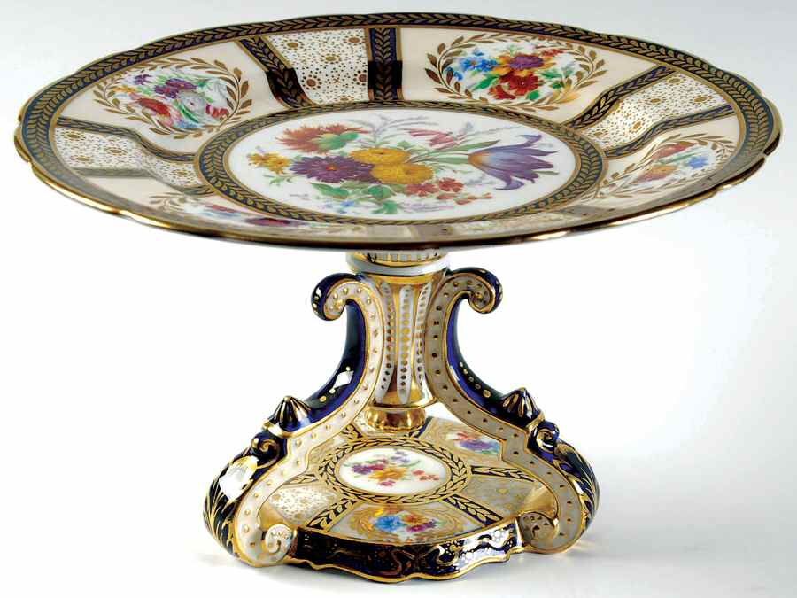 8902 (Scalloped) Round Compote (Height X Width) by Paragon-1