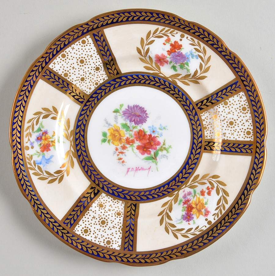8902 (Scalloped) Bread & Butter Plate by Paragon-1