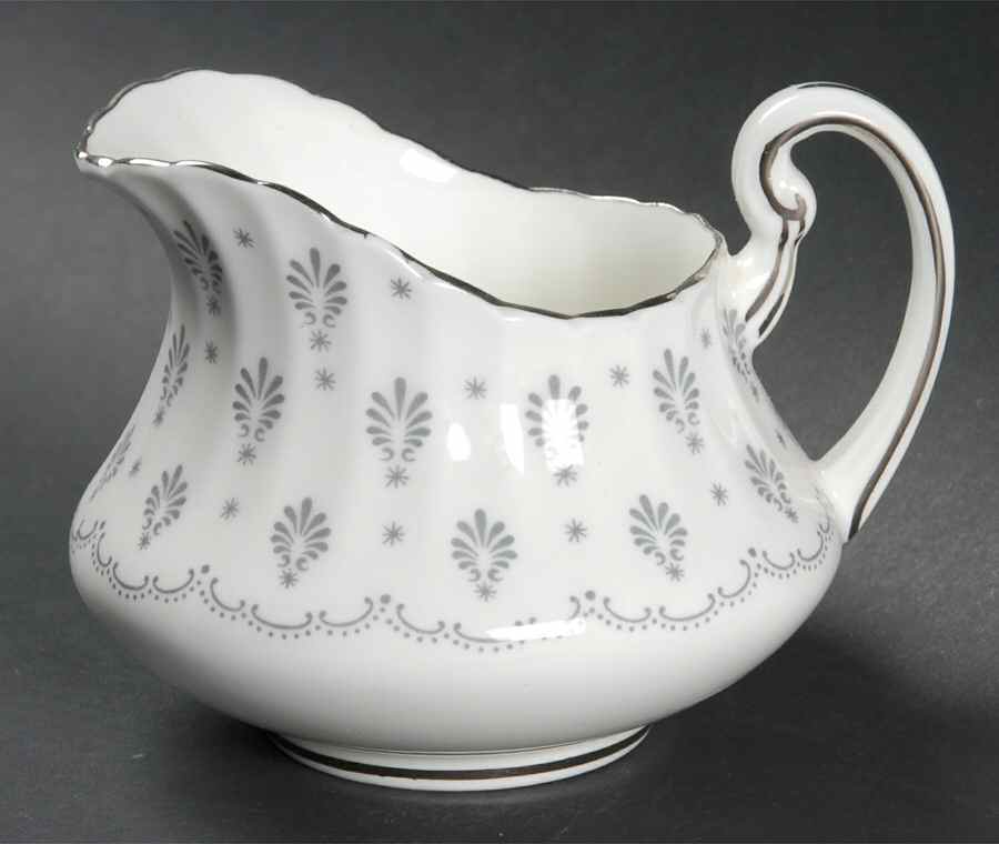 Regency Print Creamer by Paragon-1