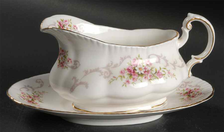 Rose Bouquet Pink Gravy Boat & Underplate by Paragon-1