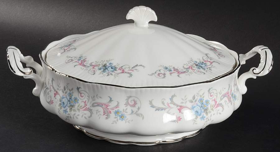 Romance Round Covered Vegetable by Paragon-1