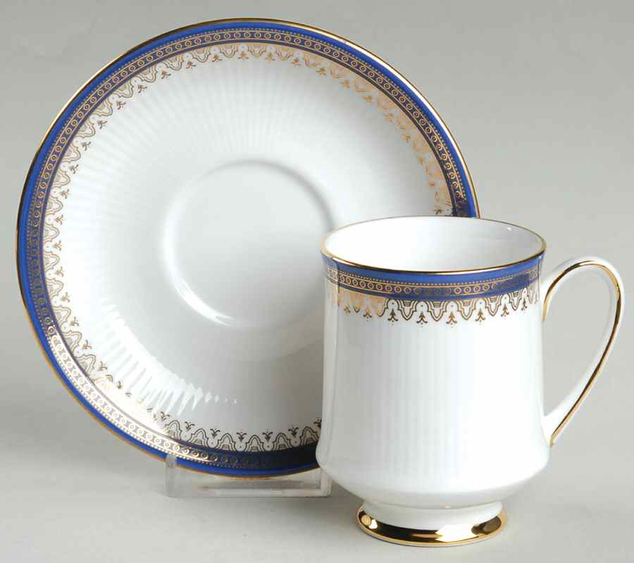 Sandringham Footed Cup & Saucer Set by Paragon-1