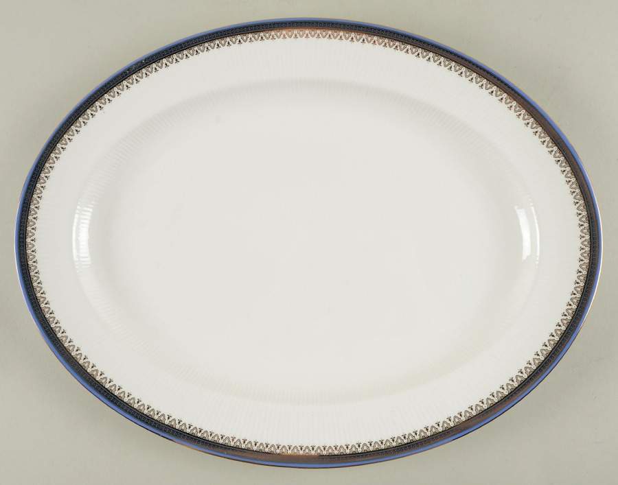 Sandringham 16" Oval Serving Platter by Paragon-1