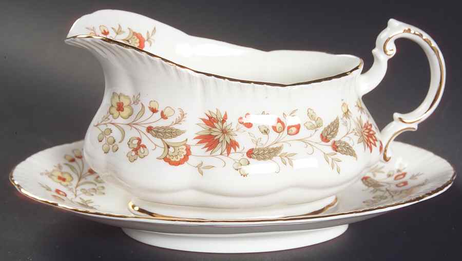 Seville (Flowers) Gravy Boat & Underplate by Paragon-1