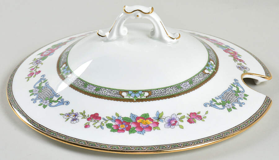 Tree of Kashmir (Gold Trim, Scalloped) Lid for Tureen by Paragon-1