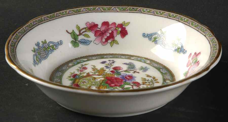 Tree of Kashmir (Gold Trim, Scalloped) Fruit/Dessert (Sauce) Bowl by Paragon-1