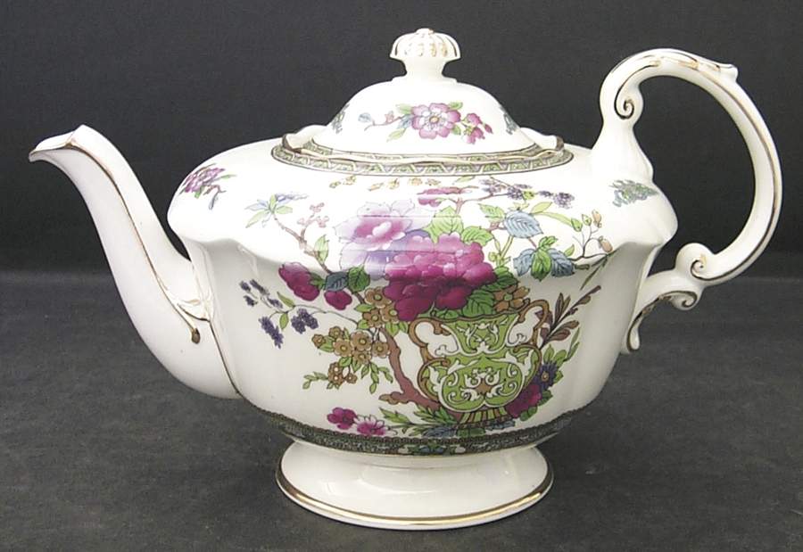 Tree of Kashmir (Gold Trim, Scalloped) Teapot & Lid by Paragon-1