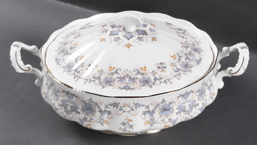 Tuscany Round Covered Vegetable by Paragon-1