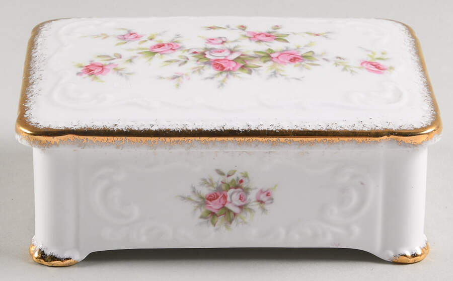 Victoriana Rose Cigarette Box & Lid by Paragon-1