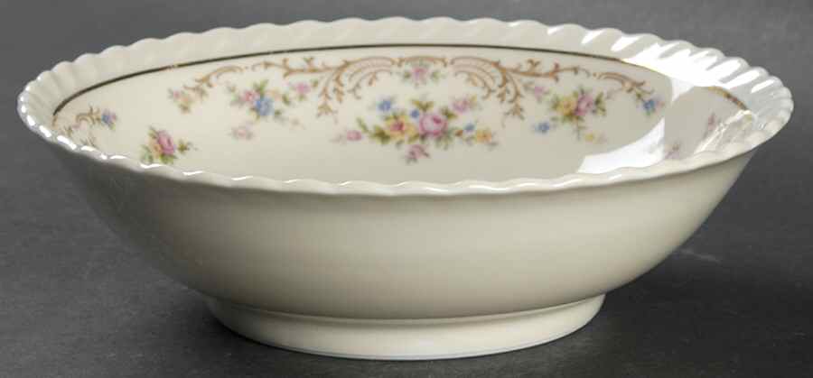 Garden Manor (Cream Background) Coupe Cereal Bowl by Princess (Bavaria, Czech)-1