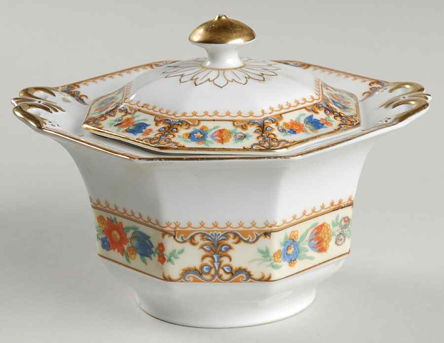 Lowell Sugar Bowl & Lid by Princess (Bavaria, Czech)-1