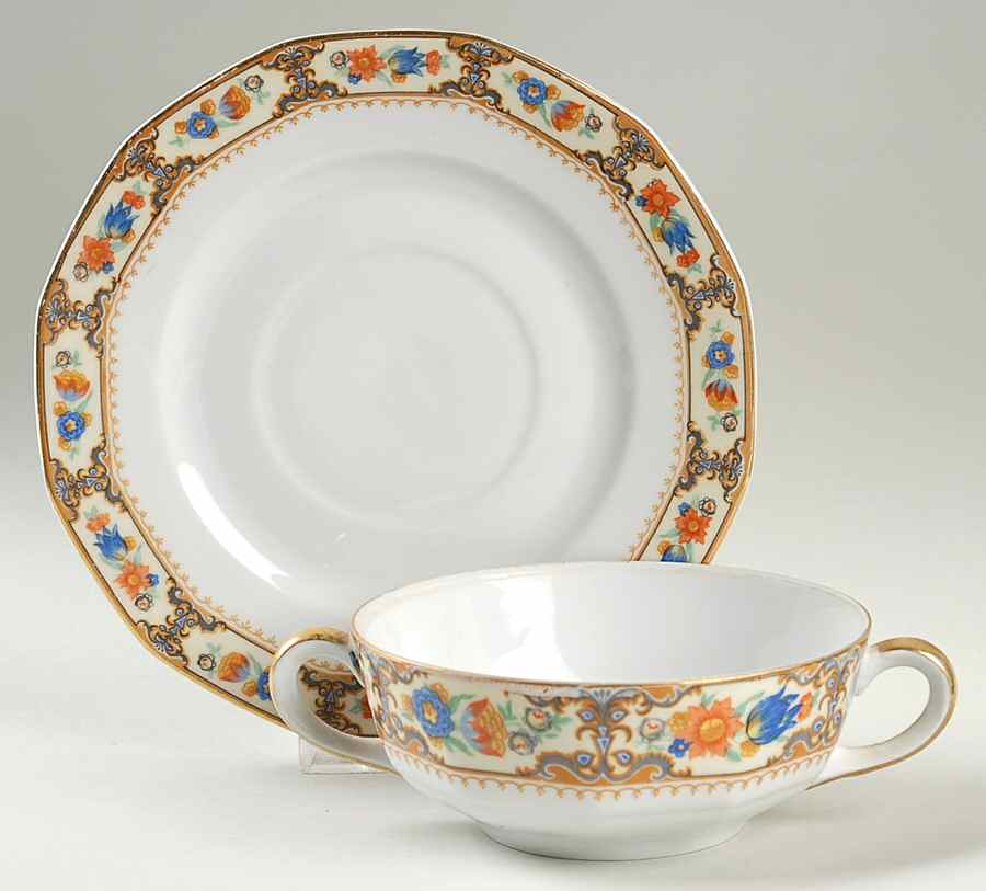 Lowell Flat Cream Soup Bowl & Saucer Set by Princess (Bavaria, Czech)-1