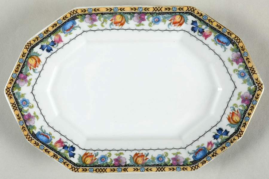 Newport (Cream & White) Relish by Princess (Bavaria, Czech)-1