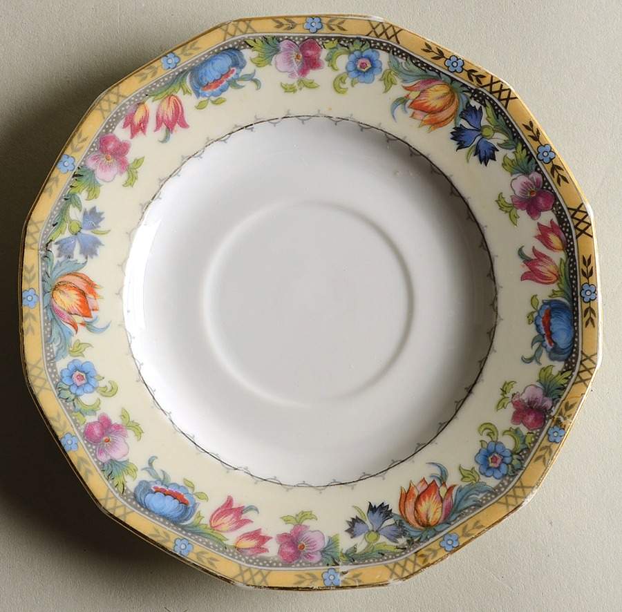 Newport (Cream & White) Saucer for Bouillon Cup by Princess (Bavaria, Czech)-1