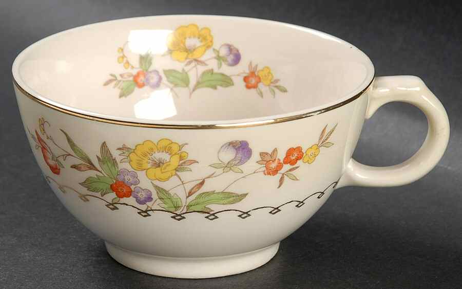 Buttercup Flat Cup by Paden City-1