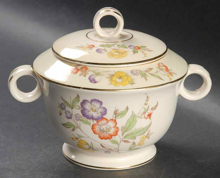 Buttercup Sugar Bowl & Lid by Paden City-1