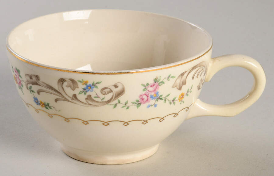 Duchess Flat Cup by Paden City-1
