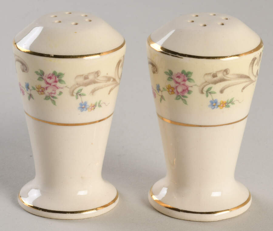 Duchess Salt & Pepper Set by Paden City-1