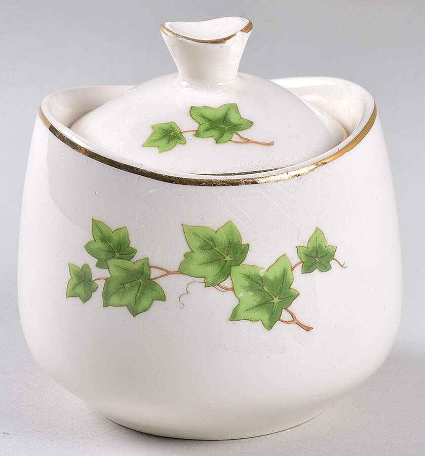 Ivy (Gold Trim On Edge) Sugar Bowl & Lid by Paden City-1