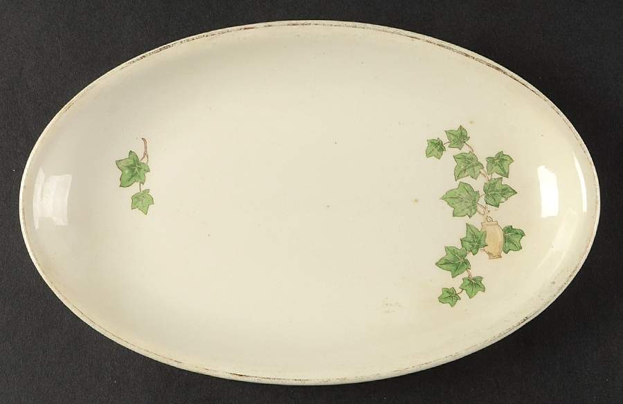 Ivy (Gold Trim On Edge) Relish by Paden City-1