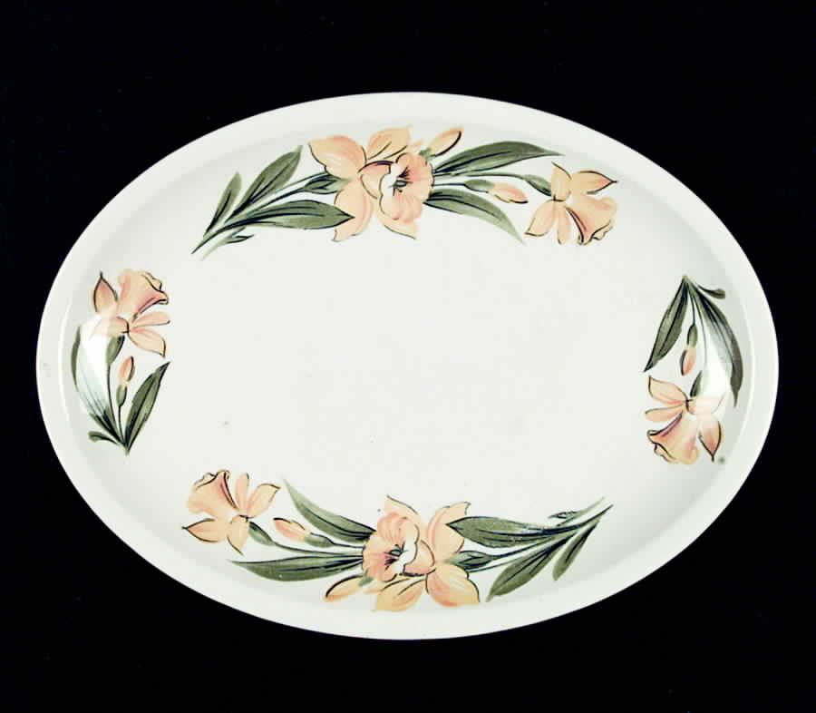 Jonquil (Smooth, No Trim) 11" Oval Serving Platter by Paden City-1