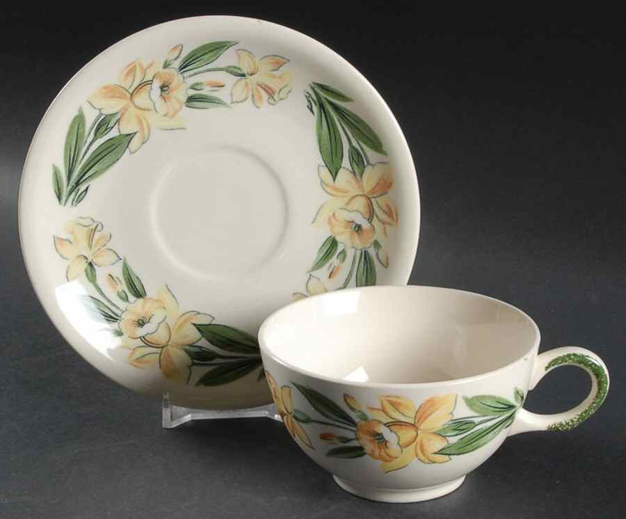 Jonquil (Smooth, No Trim) Flat Cup & Saucer Set by Paden City-1