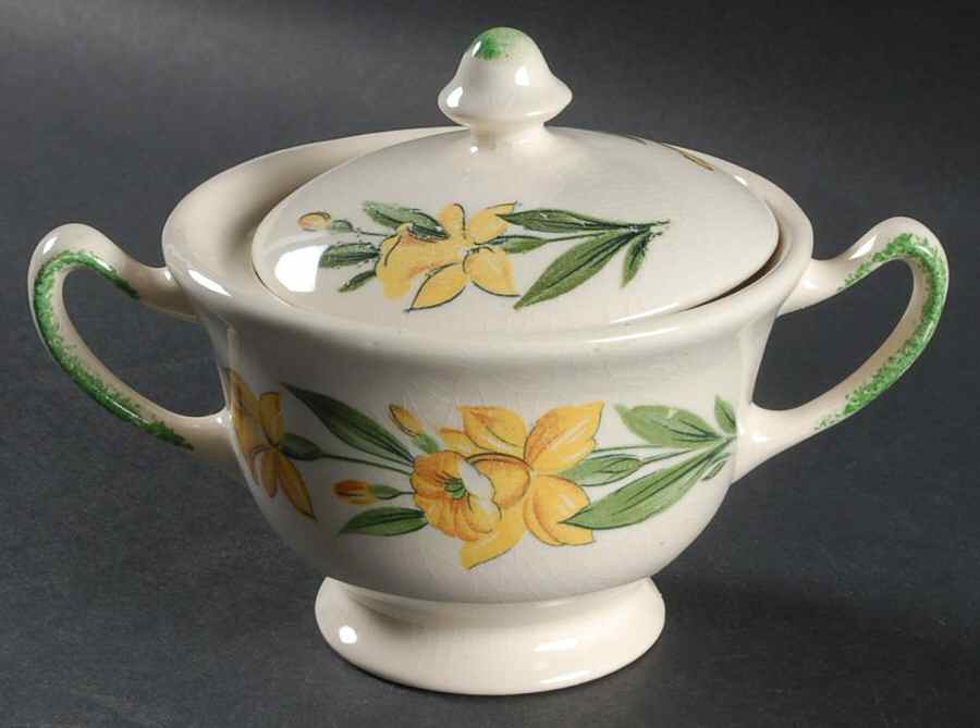 Jonquil (Smooth, No Trim) Sugar Bowl & Lid by Paden City-1