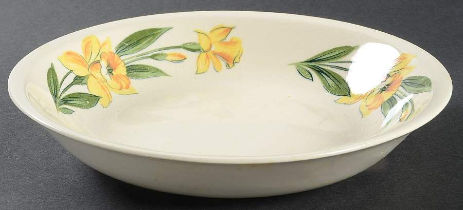 Jonquil (Smooth, No Trim) Coupe Soup Bowl by Paden City-1