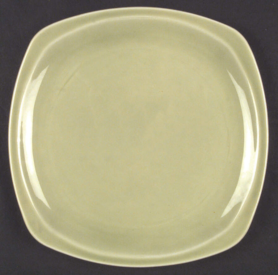 Minion Chartreuse Luncheon Plate by Paden City-1