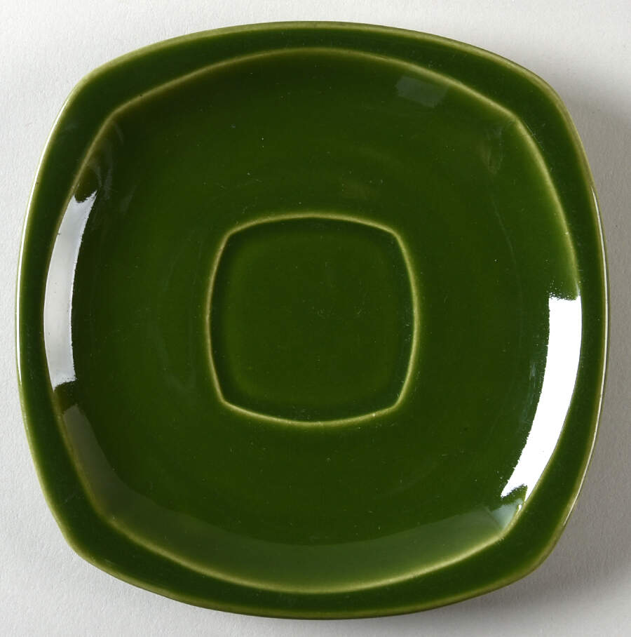 Minion Dell Green Saucer by Paden City-1