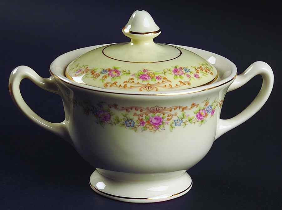 Marlene Lace Sugar Bowl & Lid by Paden City-1