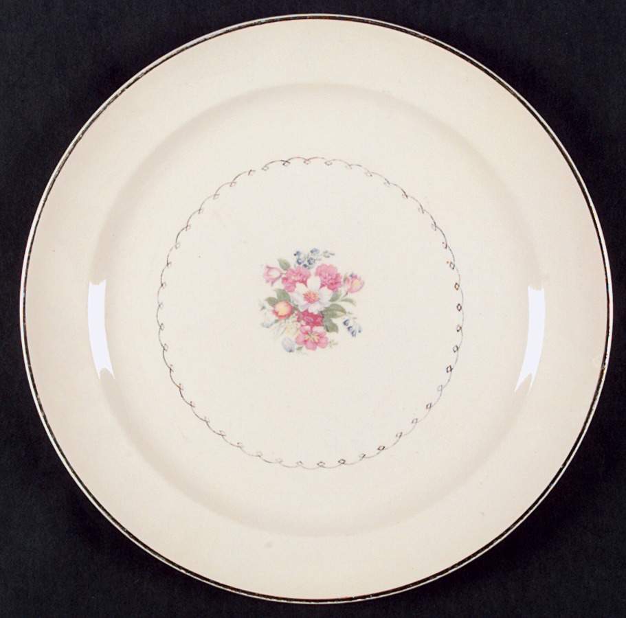 PCP32 Dinner Plate by Paden City-1