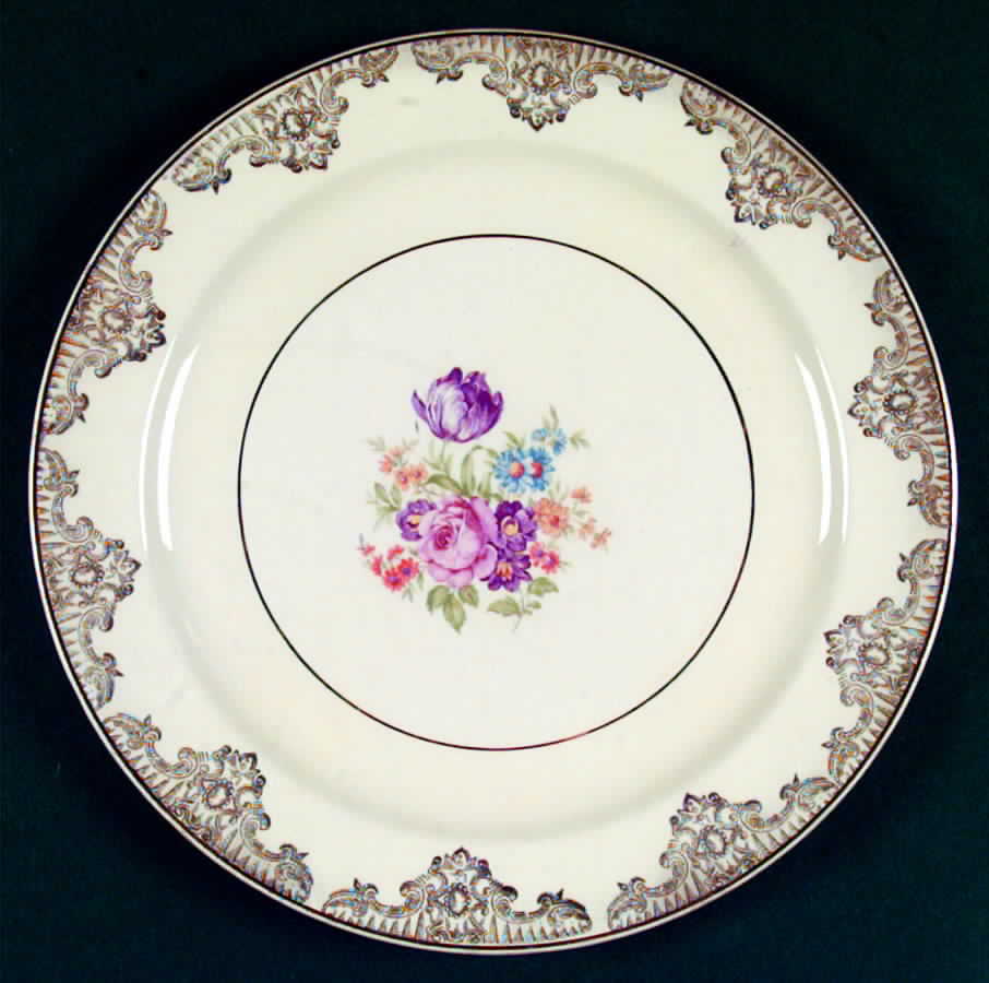 PCP56 Dinner Plate by Paden City-1