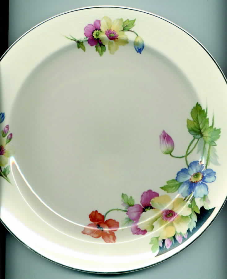 The Princess Dinner Plate by Paden City-1