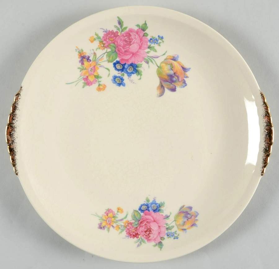 Rosalee Luncheon Plate by Paden City-1