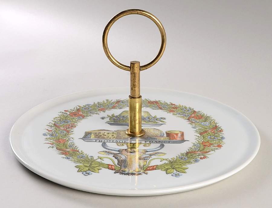 Chambord Round Serving Plate with Handle (CH) by Porcelaine d'Auteuil-1