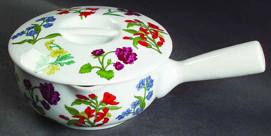 Herbier Saucepan & Lid by Porcelaine De Paris-1