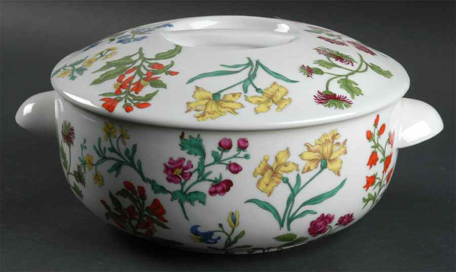 Herbier 1.5 Qt Round Covered Casserole by Porcelaine De Paris-1