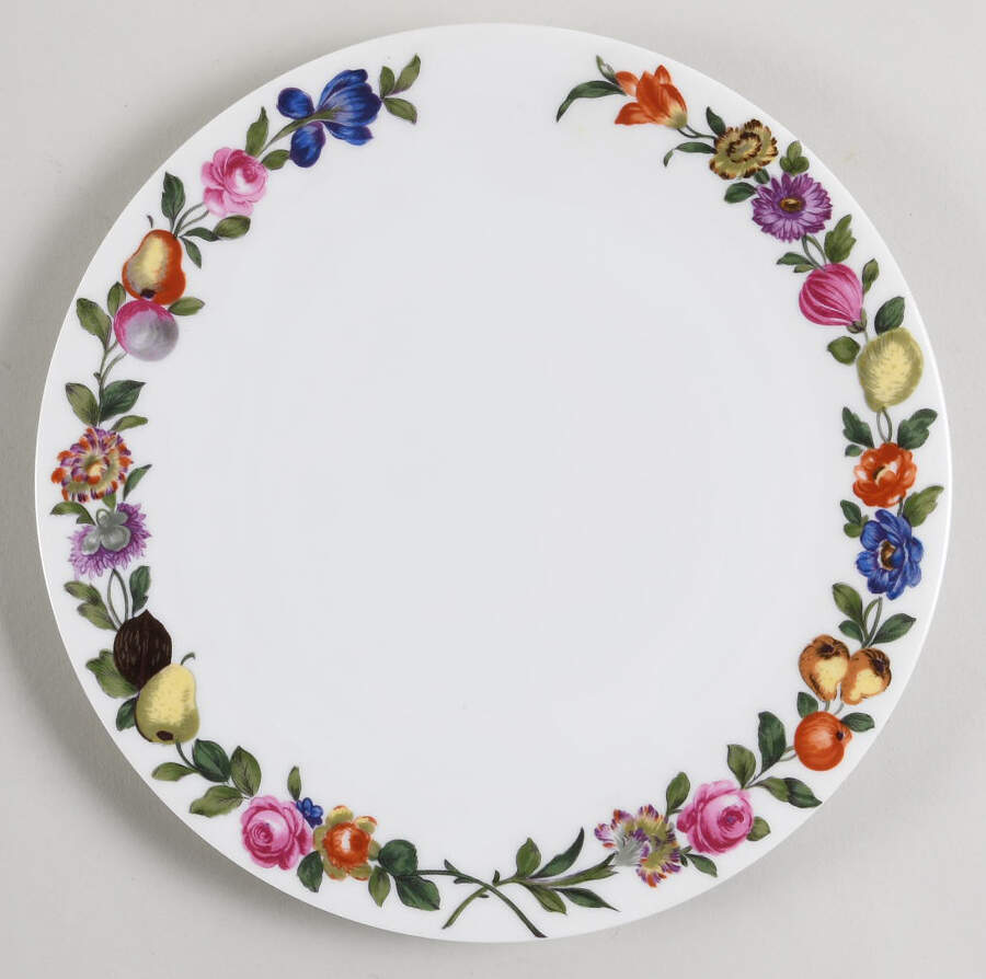 Les Quatre Saisons Coupe Luncheon Plate by Porcelaine De Paris-1
