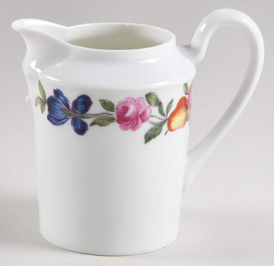Les Quatre Saisons Creamer by Porcelaine De Paris-1