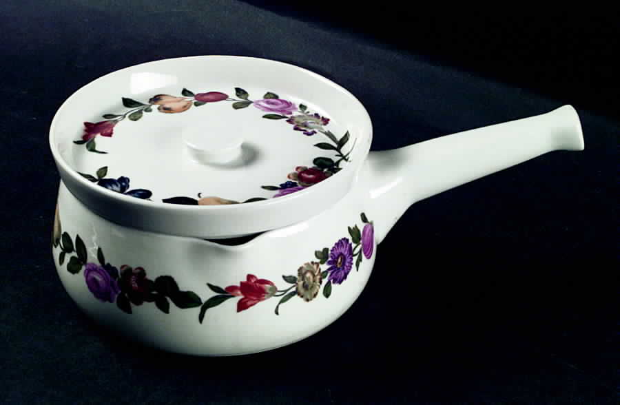 Les Quatre Saisons 1 Pint Saucepan & Lid by Porcelaine De Paris-1