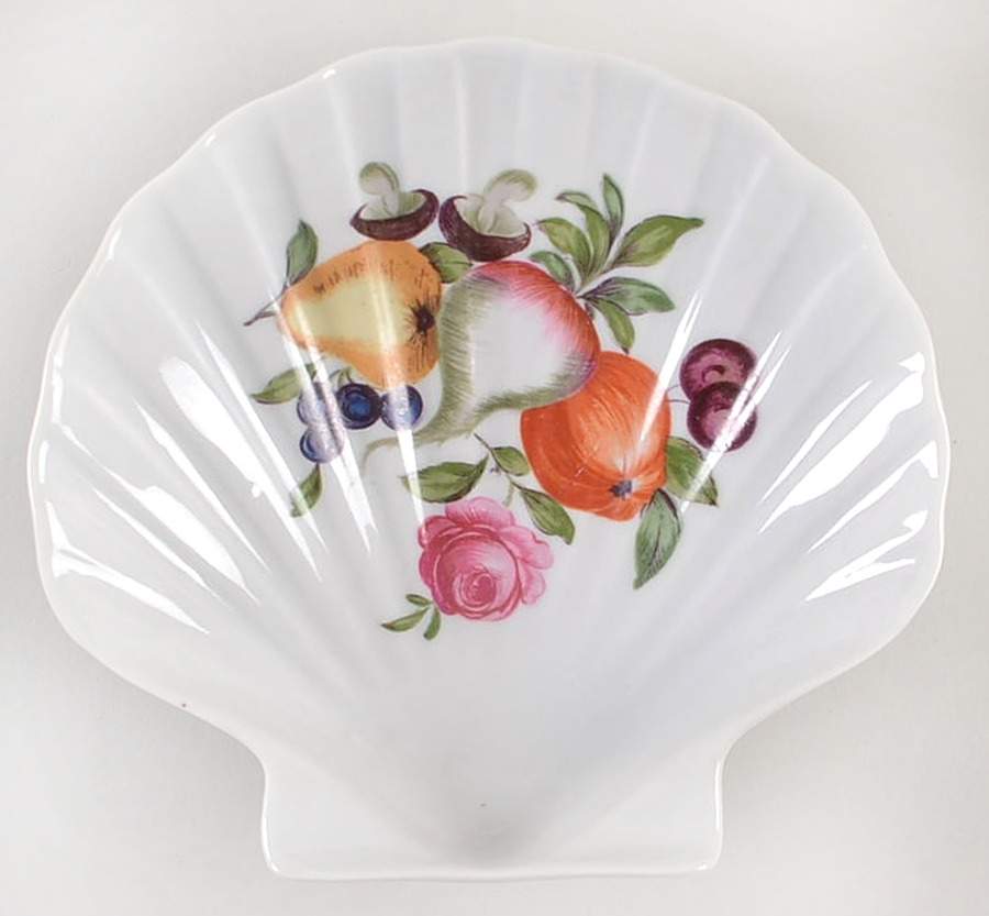 Les Quatre Saisons Shell Shaped Dish by Porcelaine De Paris-1