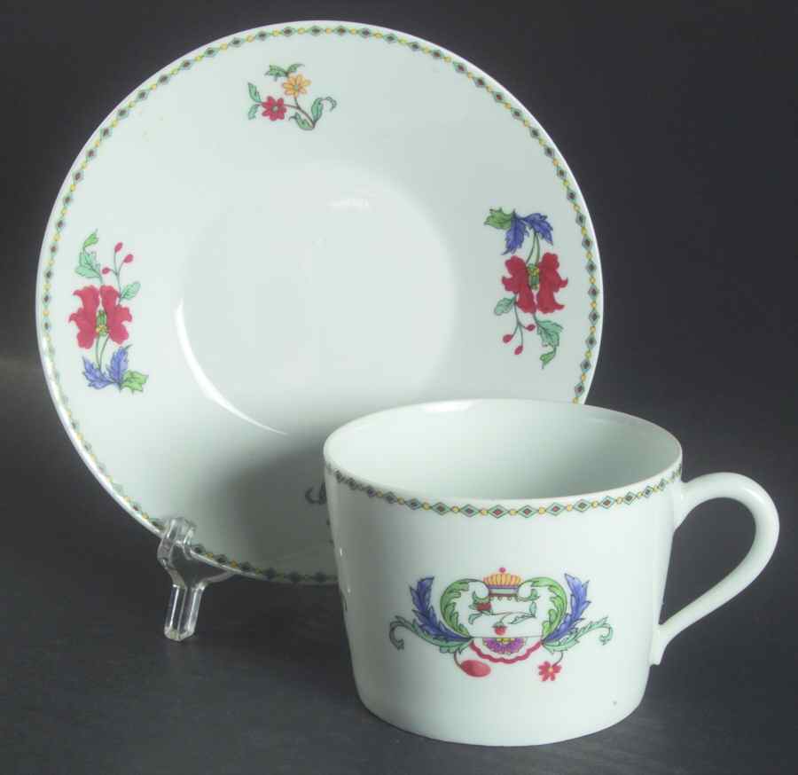 Pavot Oversized Cup & Saucer Set by Porcelaine De Paris-1