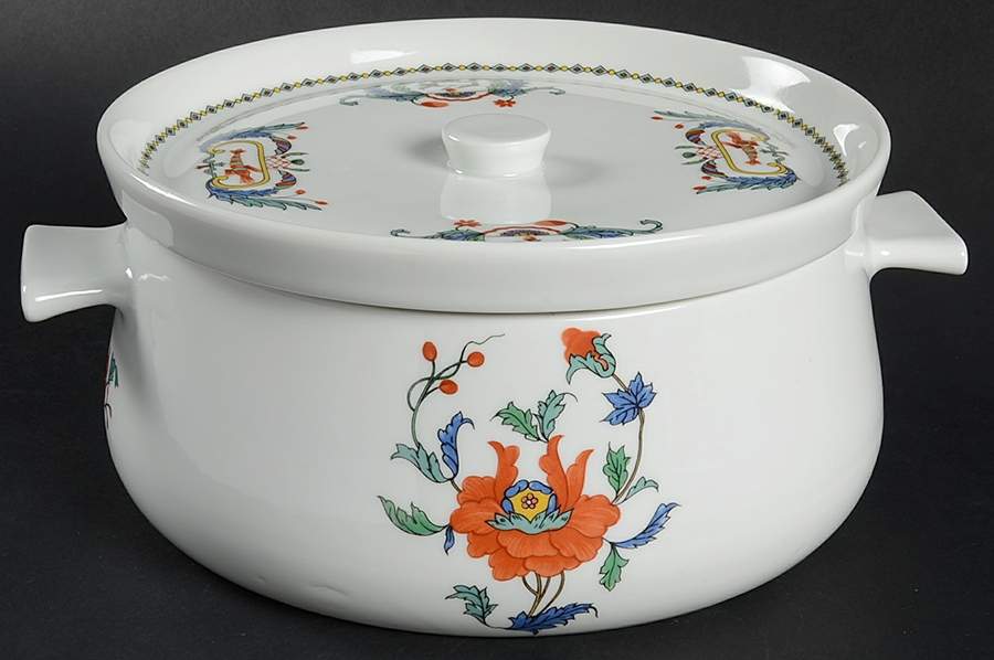 Pavot 2 Qt Round Covered Casserole by Porcelaine De Paris-1
