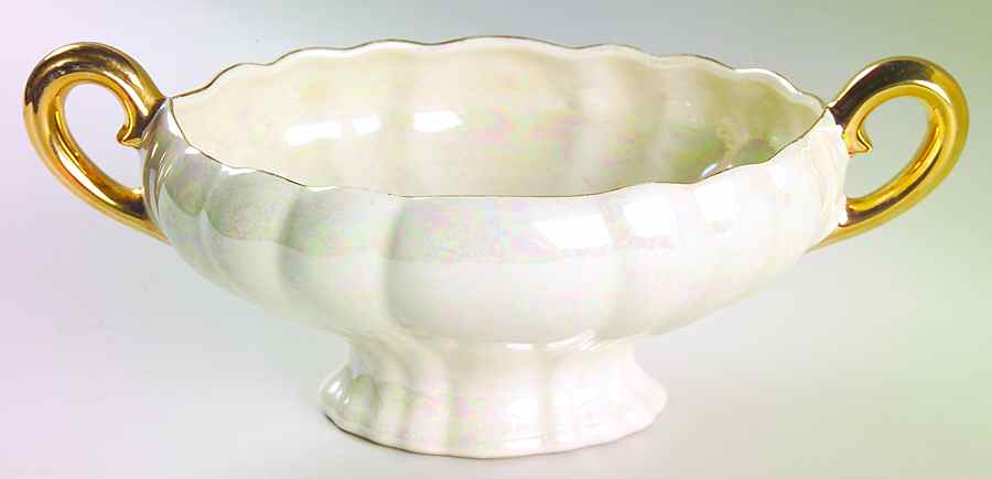 PEA5 Centerpiece by Pearl China -1