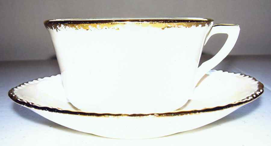 PEA6 Flat Cup & Saucer Set by Pearl China -1