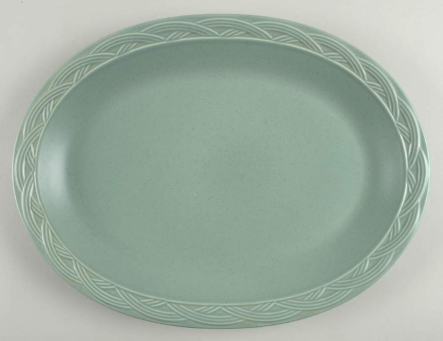 Acadia Cypress 14" Oval Serving Platter by Pfaltzgraff-1