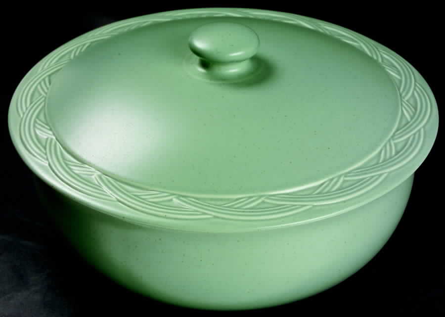 Acadia Cypress 2 Qt Round Covered Casserole by Pfaltzgraff-1